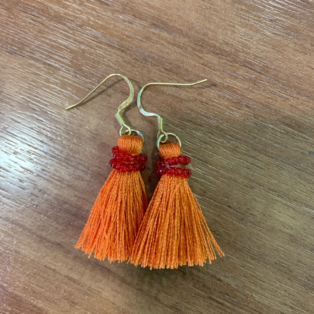 Small tassel earrings